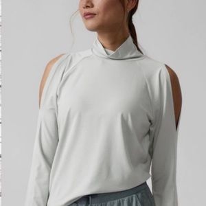 Athleta cold shoulder mock neck. Size XXS. Excellent condition.
